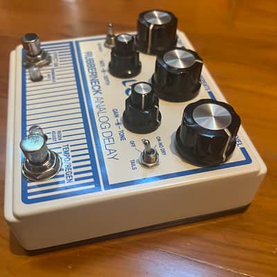 DOD Rubberneck Analog Delay image 3