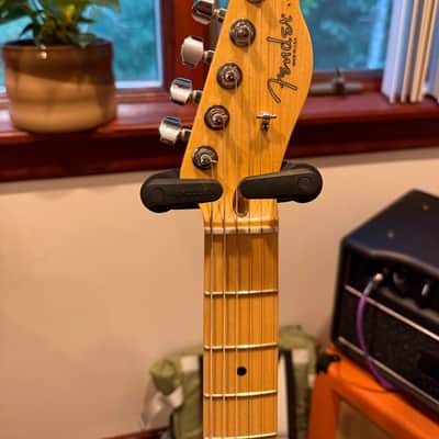 Fender American Standard Telecaster with Maple Fretboard 2012 2-Color Sunburst image 4