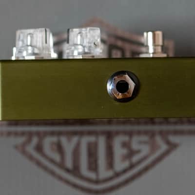 Suhr Rufus Reloaded 2010s Octave Fuzz - Green, Used w/ Original Box image 4
