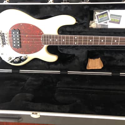 Ernie Ball Music Man  Ernie Ball Music Man BFR  11/90 4-string Bass Old Smoothie  w/ Hard Case 2017 image 14