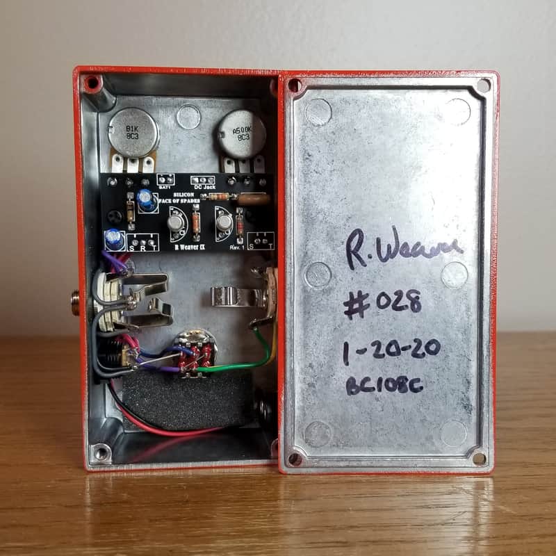 R Weaver FX Face of Spades Fuzz Pedal with BC108C Silicone