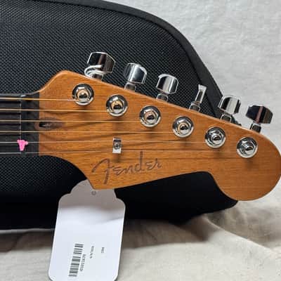 Fender American Acoustasonic Jazzmaster Guitar with Gig Bag 2021 - Ocean Turquoise / Ebony fingerboard image 6