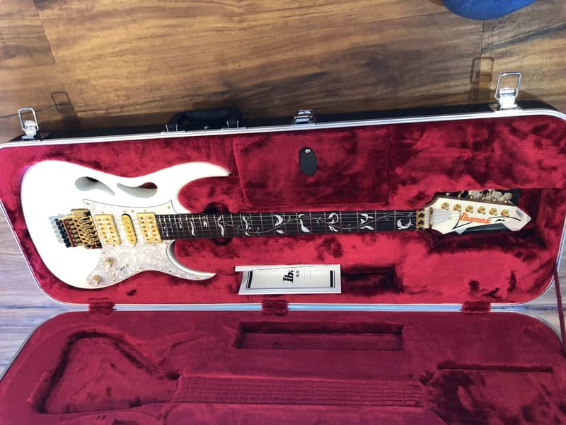 Ibanez PIA Steve Vai Signature image 1