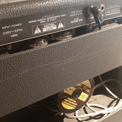 Fender Concert Amp 2-Channel speaker 12" Guitar Combo 1993 - 1995 - Black image 3