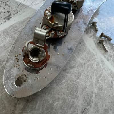 Fender Jazz Bass 1974 - Vintage Chrome Control Plate Pots with screws image 3