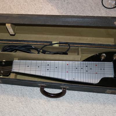 GIbson Flying V Gothic II EMG Satin Black [10/11] | Reverb Canada