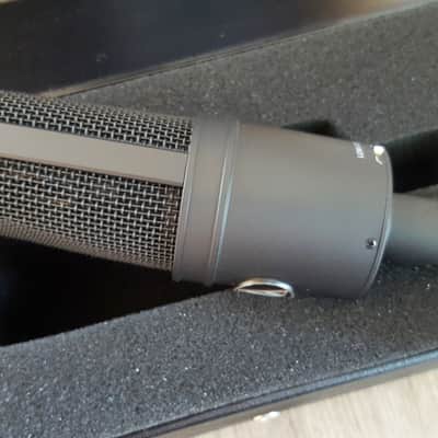 Audio-Technica AT4040 Large Diaphragm Cardioid Condenser Microphone 2010s - Black image 5