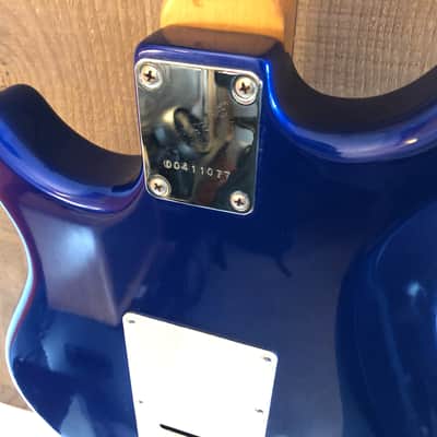 Peavey Predator Plus HSS Electric Guitar Metallic Dark Blue w/ Locking Tuners image 12
