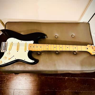 Vintage Squier II Standard Stratocaster with Maple Fretboard (Made in Korea) 1989 - 1992 - Black image 4