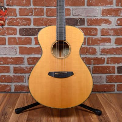 Breedlove Oregon Series Concert Semi-Gloss Natural/ Satin Sitka Spruce Top/ Myrtle Wood Back&Sides 2016 w/OHSC image 1