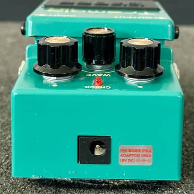 Boss TR-2 Tremolo - Green image 4