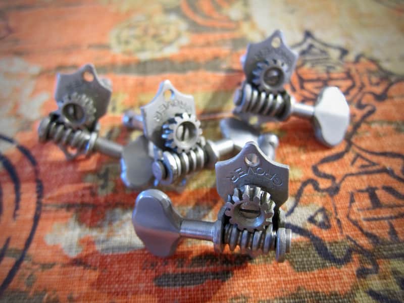 Grover Sta-Tite Guitar Tuners (4) Circa 1950s-1960s - Nickel with Metal Buttons image 1