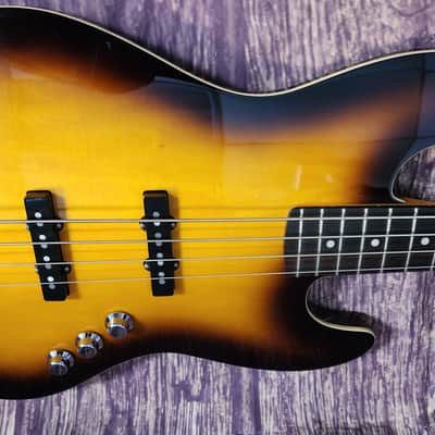 Fender MIJ Aerodyne Special Jazz Bass 2022 - 2024 - Chocolate Burst image 4