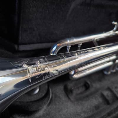 S.E. Shires TRQ10S Series Silver Trumpet - professional image 9