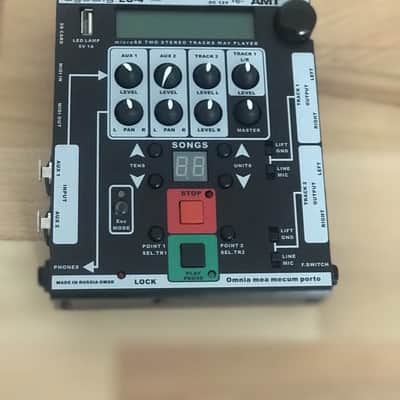 AMT Electronics EG-4 EgoGig Live Performance Multi-Track Audio Playback Player Backing Track System image 8