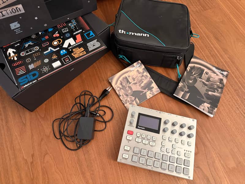 Elektron Syntakt Synthesizer - E25 Remix Edition + Travelbag image 1