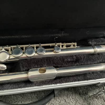 Jupiter Closed Hole Flute All New Pads/Case image 3