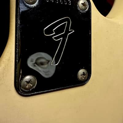 Fender BASSO MUSTANG 1975 - BIANCO LATTE image 5