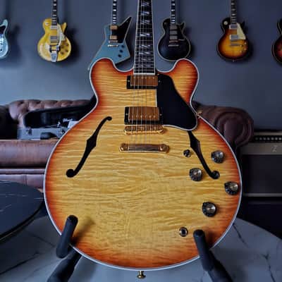 Gibson 335 Supreme Limited Exclusive 2024 - Royal Tan image 1