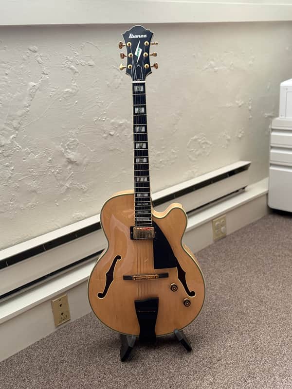 Ibanez PM200-NT Pat Metheny Signature