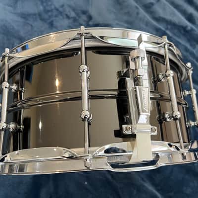 Ludwig Black Beauty w Monroe badge 2000-2005 - Black Nickel