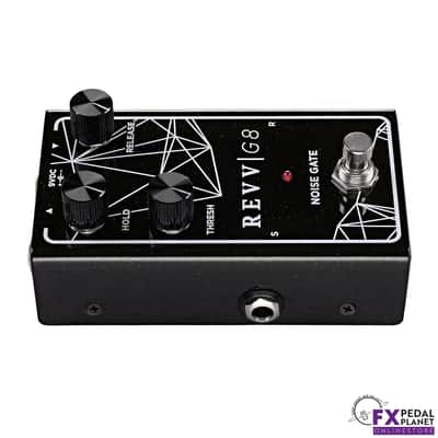 REVV G8 2025 - Black and White image 9