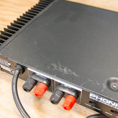 Phonic MAX250 image 9