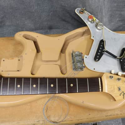 1961 Fender Duo-Sonic - Desert Sand - OHSC image 22