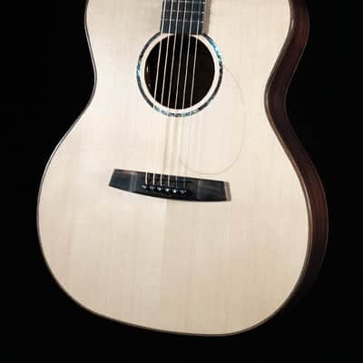 Kremona R35e, Orchestra Model, Spruce Top, Rosewood Back and Sides - NEW image 4