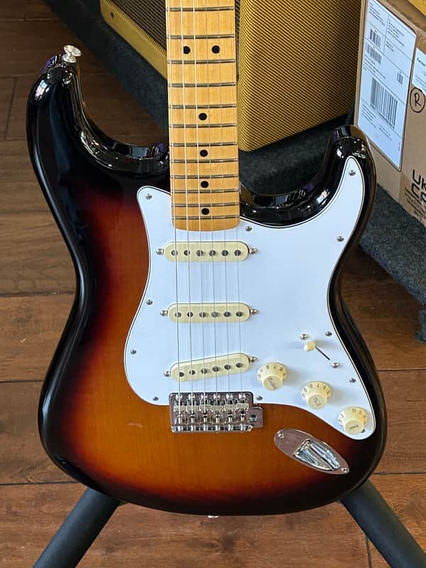 Fender Stratocaster サンバースト　ジミヘン Fender Stratocaster サンバースト Fender Stratocaster サンバースト
