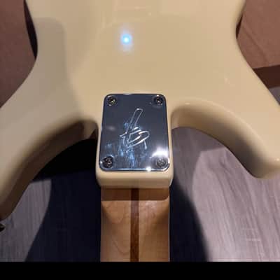Fender Lead 11 Vintage Electric Guitar Original W/ case 1981 - Artic white image 20