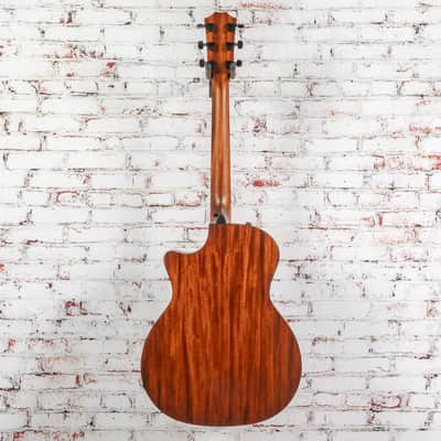 Taylor - (2025) 324ce - Acoustic-Electric Guitar - Mahogany/Mahogany - Shaded Edge Burst Top - w/ Hardshell Case - x5009 image 8