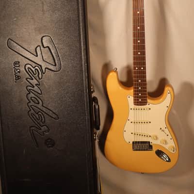 Fender American Standard Stratocaster Vintage White / Butterscotch electric guitar with case vintage 1984-88 AS-IS image 1