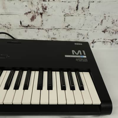 Korg M1 61-Key Music Workstation Synthesizer image 7