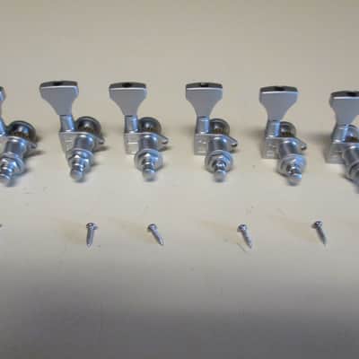 Hipshot Satin CHROME 6 In-Line GripLock Open-Gear Locking Left-Handed Tuners 2025 - Satin Chrome image 4