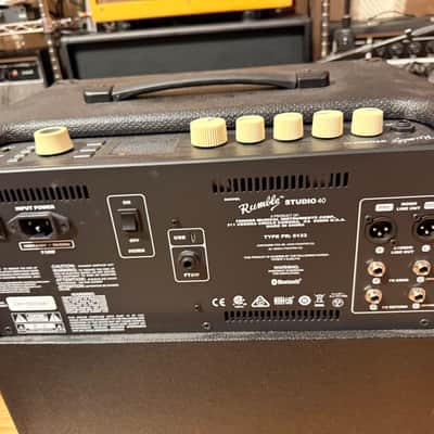 Fender Rumble Studio 40-Watt 1x10" Bass Combo 2018 - Present - Black image 2