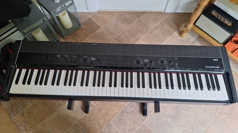 Korg Grandstage 88-Key Digital Piano 2017 - Present - Black image 1