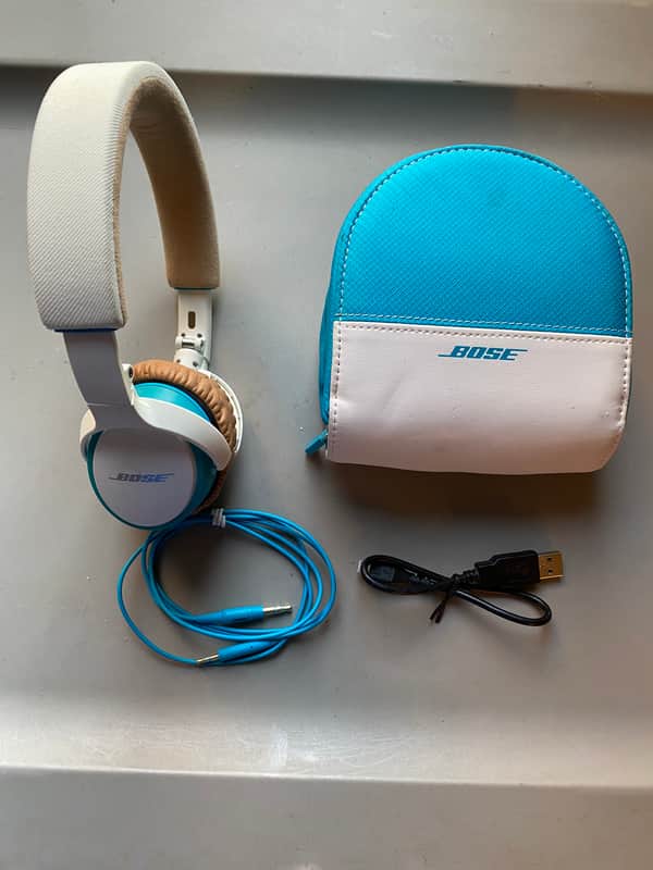 Bose Soundlink On Ear Bluetooth Headphones image 1
