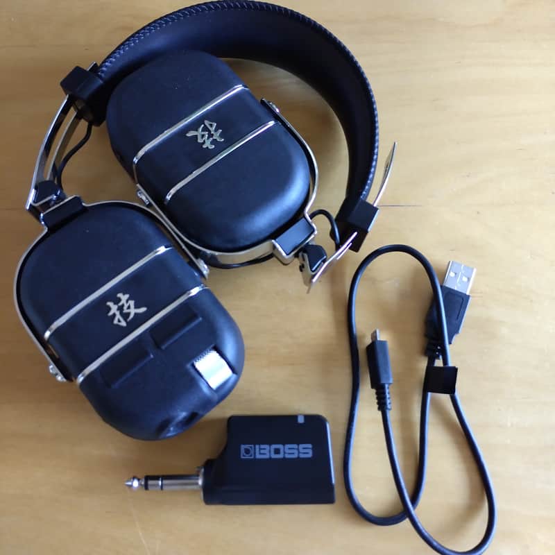 Boss WAZA-AIR Wireless Guitar Headphone Amp