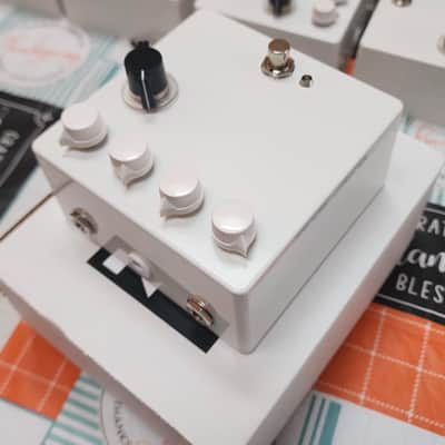Jext Telez White Pedal V3 2023 - White image 5