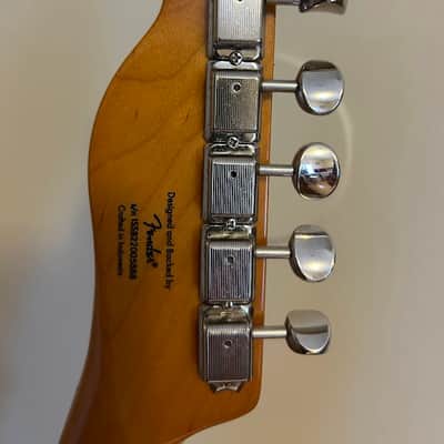 2022 Squier Classic Vibe '60s Custom Telecaster 3 Color Sunburst w/ Soft Case - Excellent Condition image 6
