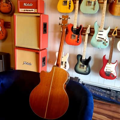 Dean PBCE Acoustic Electric Bass Cutaway Spruce Top image 6