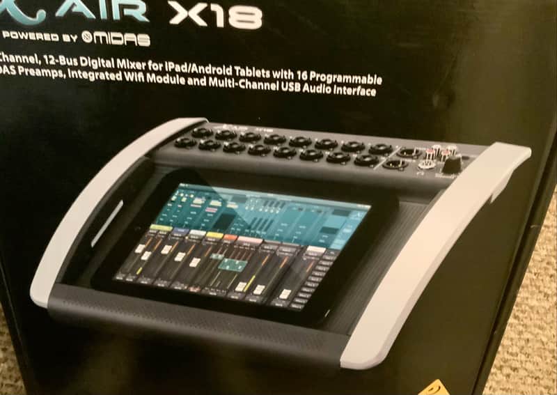 Behringer X18 18-Channel 12-Bus Mixer iPad 2014 - Present - Standard image 1