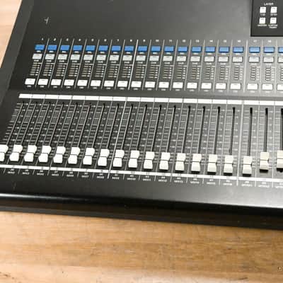 Yamaha LS9-32 32-Input Digital Mixing Console CG0110C image 5