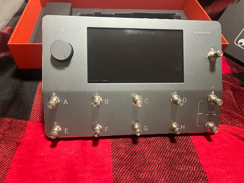 Neural DSP Quad Cortex 2021 - Present - Gray image 1