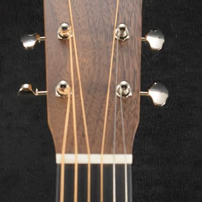 Martin Custom Shop 10CM000BLKWALNUT Auditorium 14-Fret Black Walnut image 3