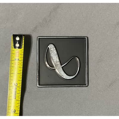 Infinity Quantum QLS Speaker Emblems Pair original Metal image 2