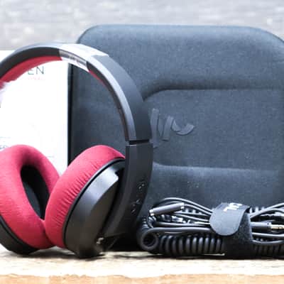 Focal Listen Professional Circum-Aural Closed-back Reference Studio Headphones image 3