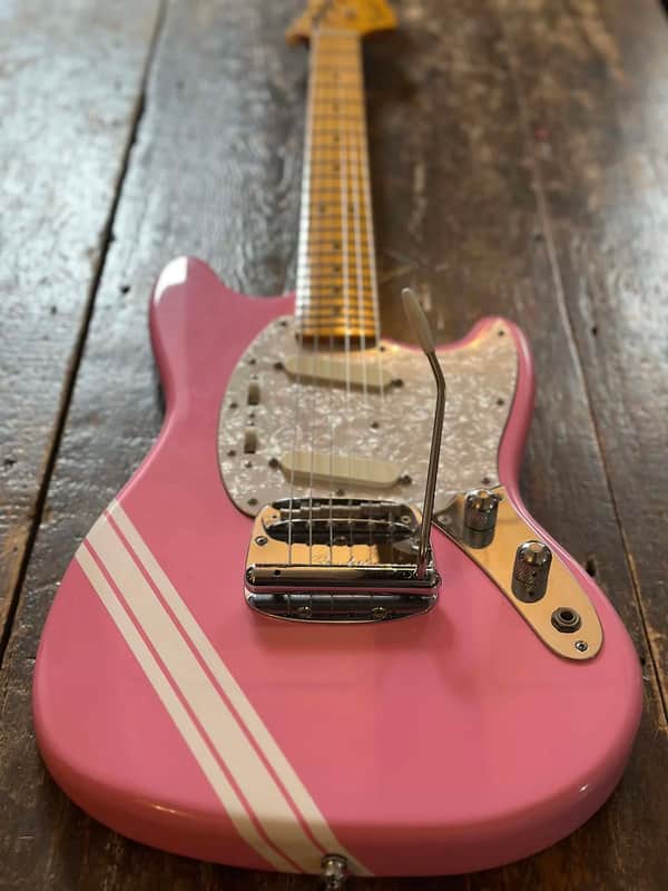Fender Japan Mustang 1977 RI Rare Custom Order Shell Pink