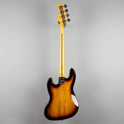 Squier Classic Vibe '70s Jazz Bass in 3-Color Sunburst image 7